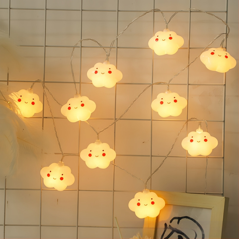 Външна къмпинг LED атмосфера светлина с облаци, дъга и звезди, батерийно захранване, IP43, 10–20 LED, 1000 лм, живот 3000 ч