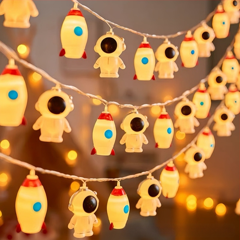 Външна къмпинг LED атмосфера светлина с облаци, дъга и звезди, батерийно захранване, IP43, 10–20 LED, 1000 лм, живот 3000 ч