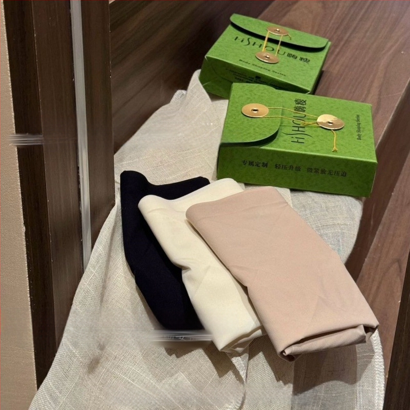 Moterų aukštos juosmens kelnaitės iš nailono, mezginiai, kvėpuojančios, su viskozės įdėklu 90-95%