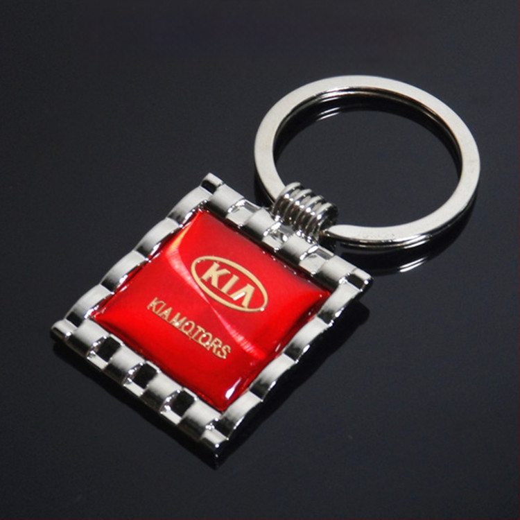 Automobilio raktų pakabukas su kvadratiniu metalu pakabuku CD rašto, cinko lydinys, Yoo Ruo, atskirai įpakuotas
