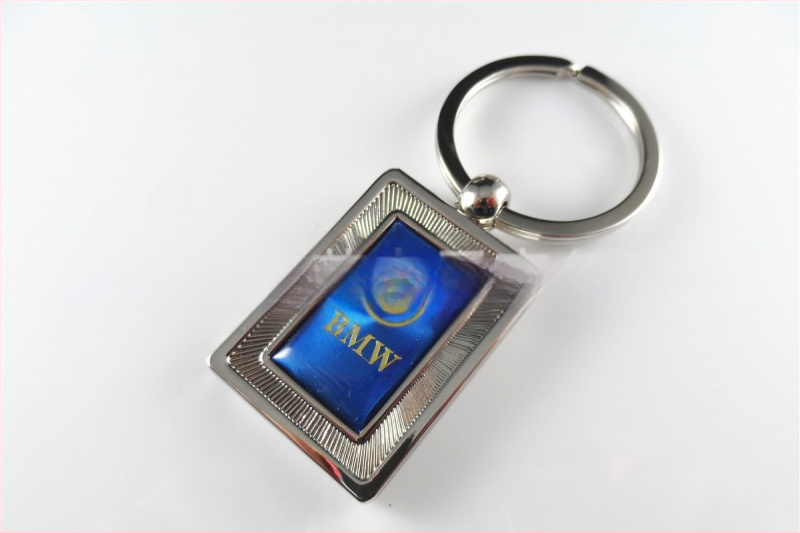 Automobilio raktų pakabukas su kvadratiniu metalu pakabuku CD rašto, cinko lydinys, Yoo Ruo, atskirai įpakuotas