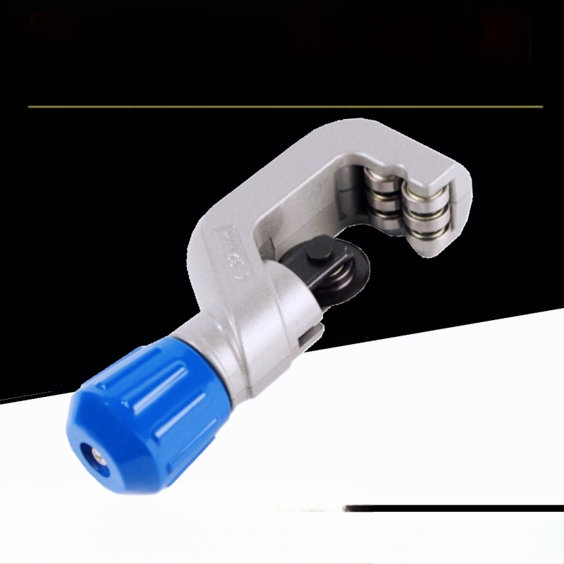 Csapágytípusú csővágó – forgatható, kézi, alumínium kivitel