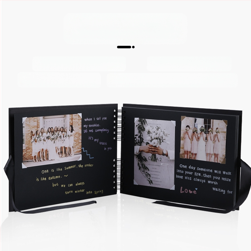 Αλμπουμ για επισκέπτες με σπειροειδή δέσιμο από kraft χαρτόνι, 40 σελίδες, εσωτερικές σελίδες: 230 g μαύρη κάρτα / 210 g λευκό διπλής κόλλησης χαρτί