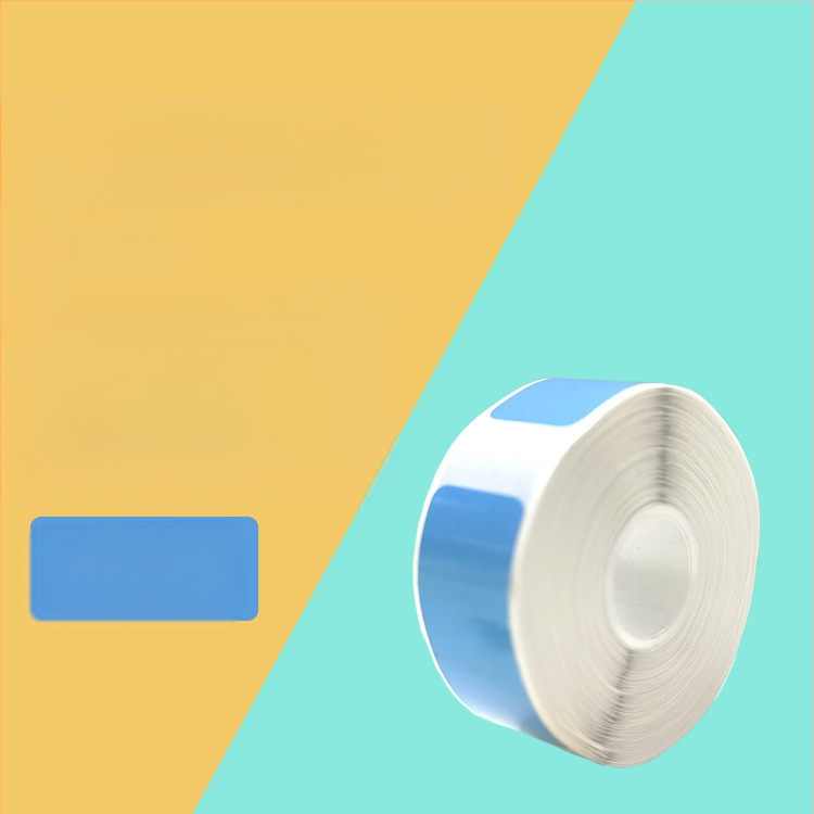 P11/P15 címkepapír címkenyomtatóhoz — termikus szintetikus papír, 75G, víz alapú ragasztó, vízálló és szakadásálló, kompatibilis a P11/P15-tel