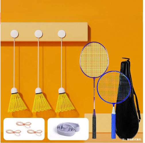 Badminton treniruoklis, plieno lydinio rėmas, svoris 95–100 g, rankenos storis G2, tiesus smūgis