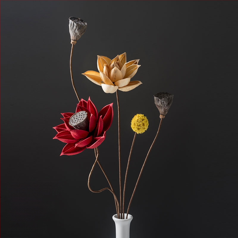 Zen stiliaus džiovintų gėlių puokštė svetainei – mišrios elementai su lotosu, lotus sėklų kapsulėmis ir pušų kankorėžiais (Variety: Lily; Material: Other; Craft: Other; Gift: No)