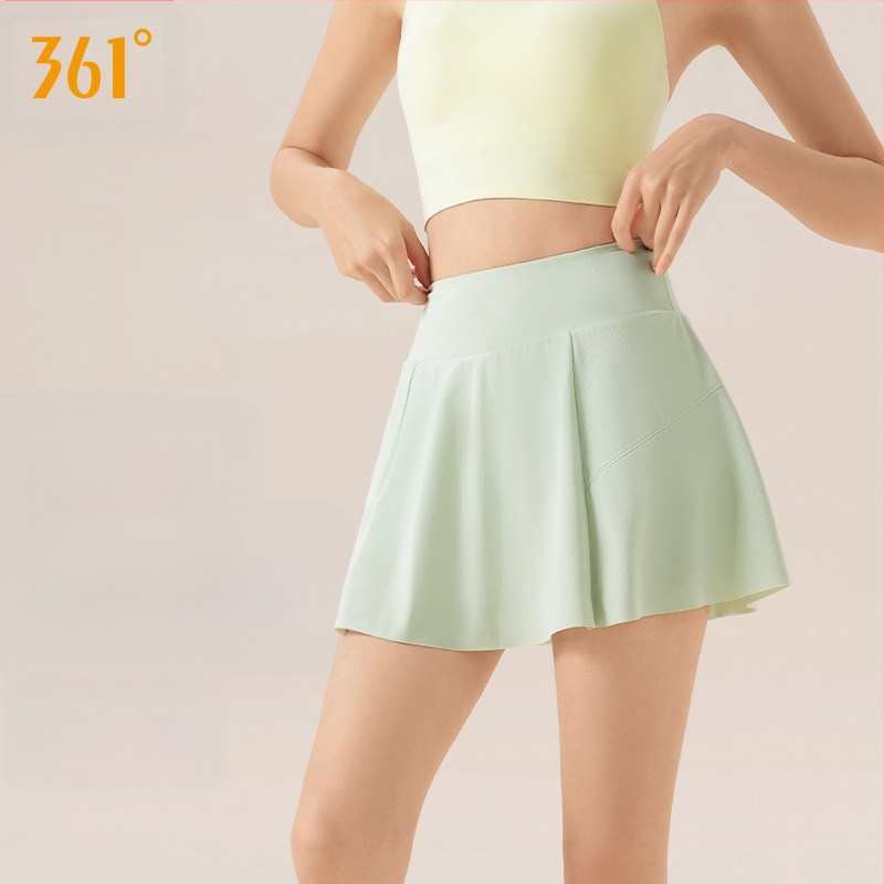 Пола за йога 361 — покривна пола за йога/тенис, листовиден дизайн, модест (Бранд: 361; Сезон: Лято 2024; Тип: йога/тенис покривна пола)