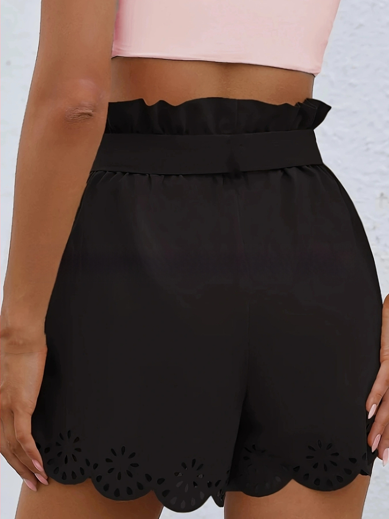 Moterų šortai su dirželiu ir banginiu kraštu, poliesterio audinys 95%+, vasara 2024, kasdienis stilius, japonų ir korėjiečių casual stilius