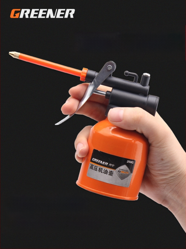 Namų naudojimui skirtas alyvos indas su ilgu antgaliu – rankinis tepalų įrankis, skaidrus korpusas