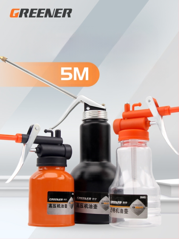 Namų naudojimui skirtas alyvos indas su ilgu antgaliu – rankinis tepalų įrankis, skaidrus korpusas