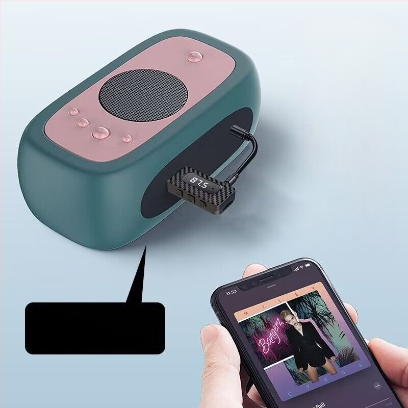 USB-s Bluetooth audió adapter és vevő autóhoz, Bluetooth 5.0 FM transzmitter, 87,5–108 MHz, 10 m hatótávolság, 5V tápegység