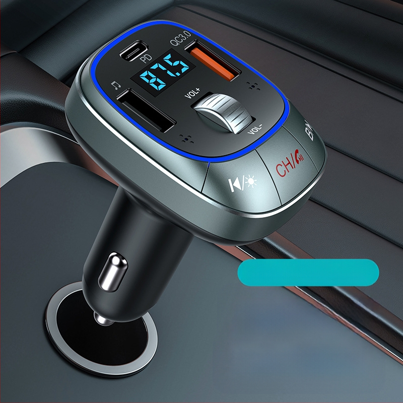 T76 Automašīnas Bluetooth MP3 atskaņotājs ar FM transmiteru, USB zibatmiņas atskaņošana, PD ātra uzlāde, 12–24V barošanas avots, 1,3 collu monochromāna displejs