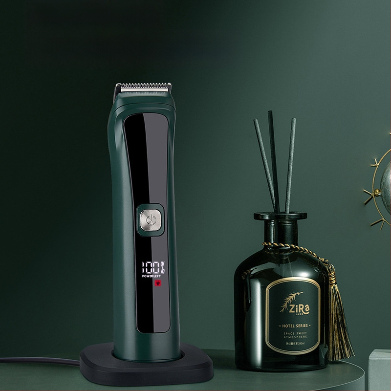 Električni kliper za kosu s LCD zaslonom, punjivi, vodootporan, motor s četkicama, oštrica od nehrđajućeg čelika