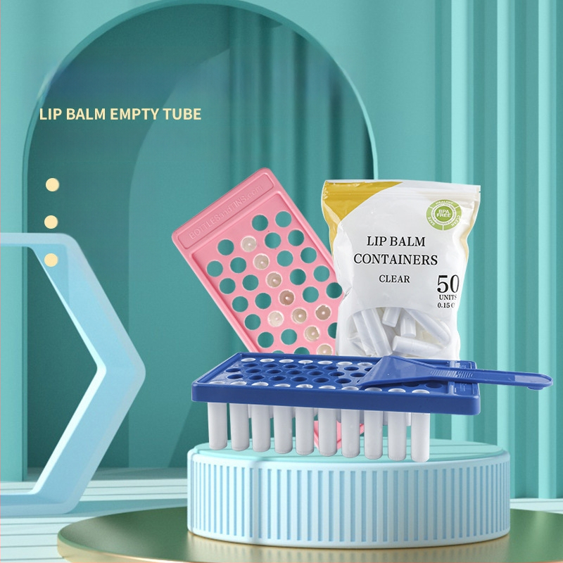 PP lūpų balzamo vamzdeliai – rinkinys 50 vnt su padėklu, įsk. scraper; injekcinis liejimas; medžiaga PP; modelis r002