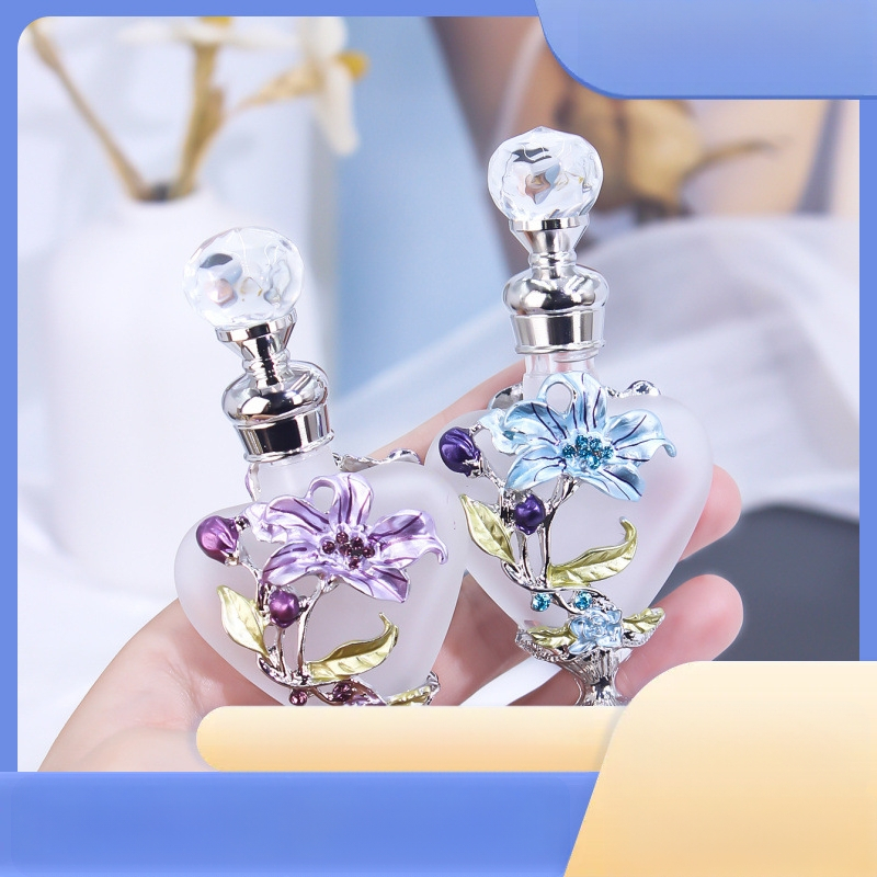 Stiklinė parfumo buteliukas su elektroplatavimo danga, pakuotė popierinėje dėžutėje, neimportuotas