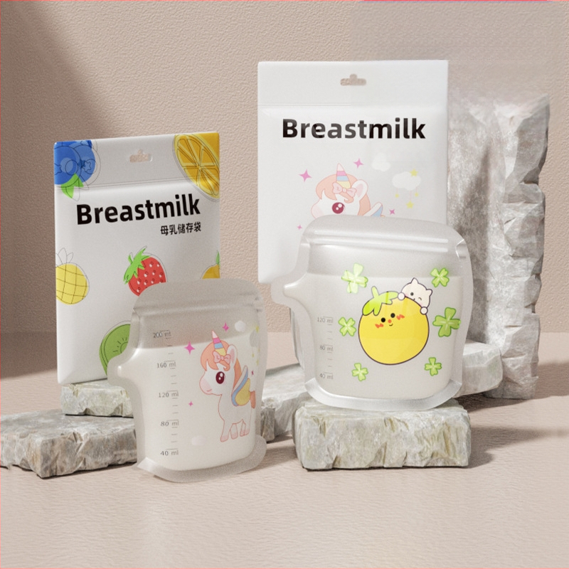 Torba za čuvanje majčinog mlijeka, tip izlaznog otvora (spout-type), prijenosna i jednokratna, kapacitet 120 ml, PET materijal, marka Tired