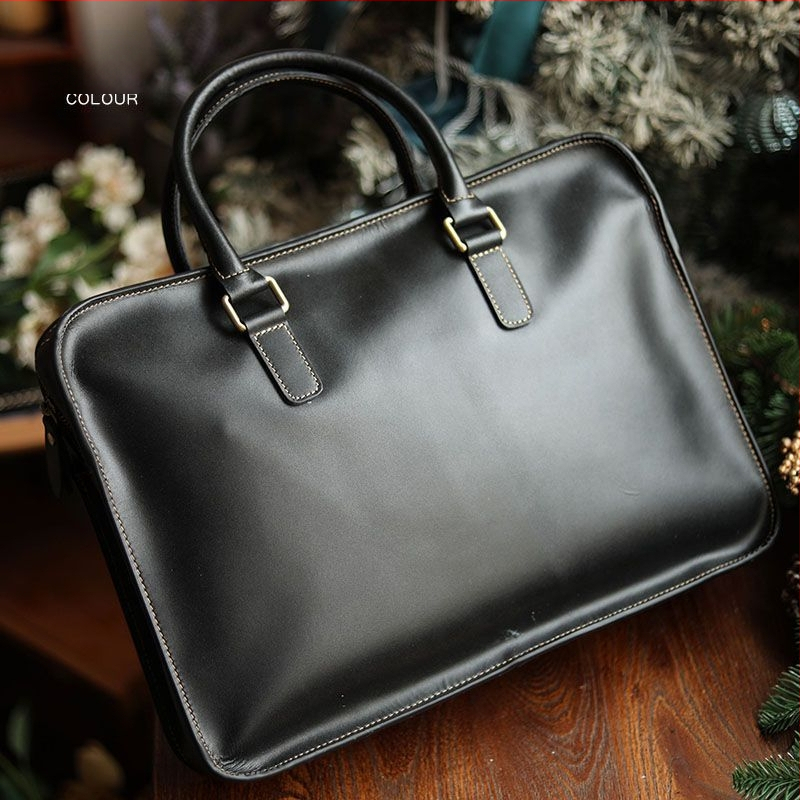 Odinė verslo rankinė kelionėms – retro dizainas