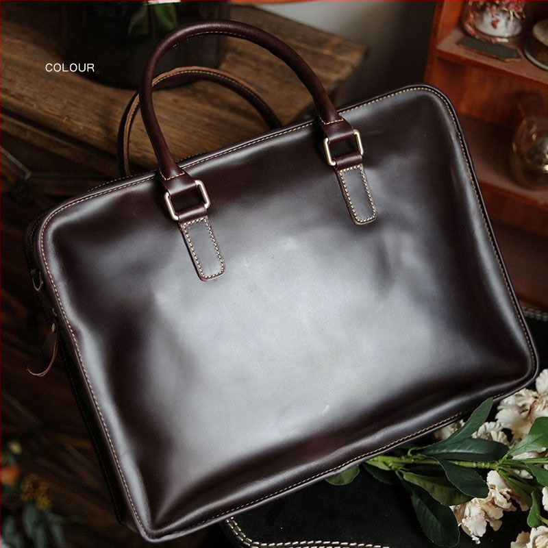 Odinė verslo rankinė kelionėms – retro dizainas