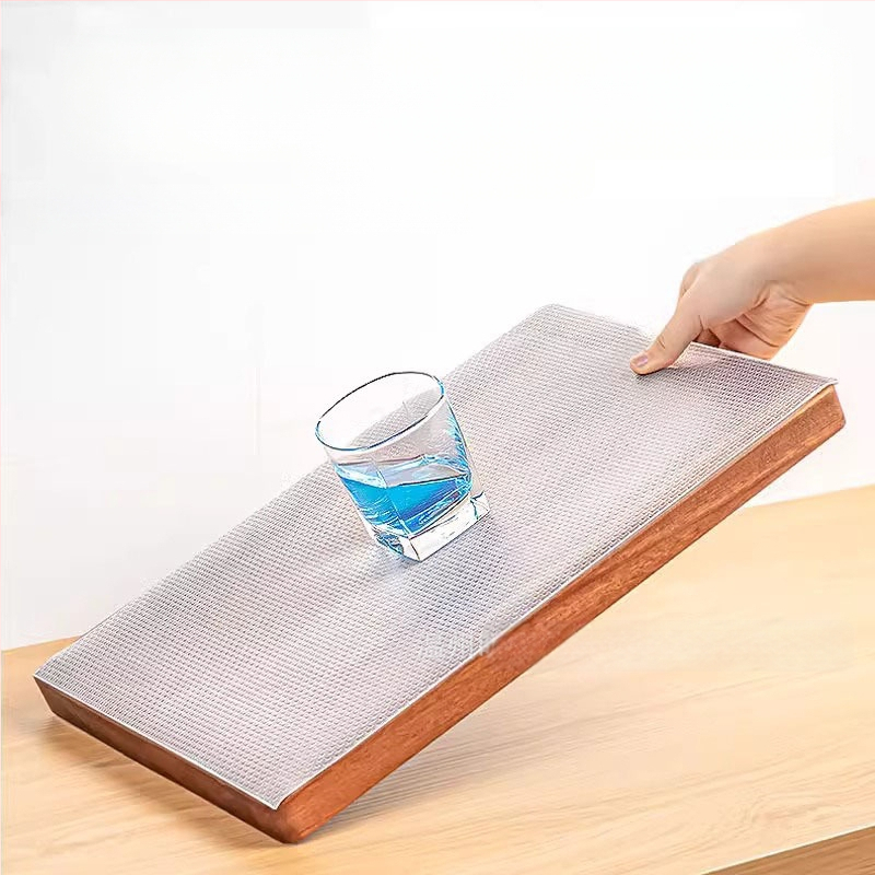 Skapis EVA līnijs — ūdensizturīgs, eļļas izturīgs un pelējuma izturīgs, piemērots virtuves, garderobes un kurpju skapim