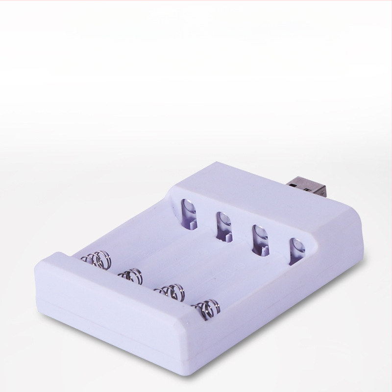 XL USB5/7 универсално 4-слотово зарядно за батерии, вход 5V 2A, изход 1.2V 0.25A × 2, CE сертифициран