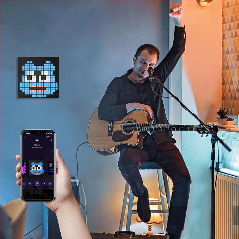 Pixel LED nuotraukų rėmelis staliniam ir sieniniam montavimui, pilnų spalvų vaizdas (rezoliucija 16×16/32×32; pikselio žingsnis 0,5 cm; modulio dydis 200×200; ekrano dydis 190×190)