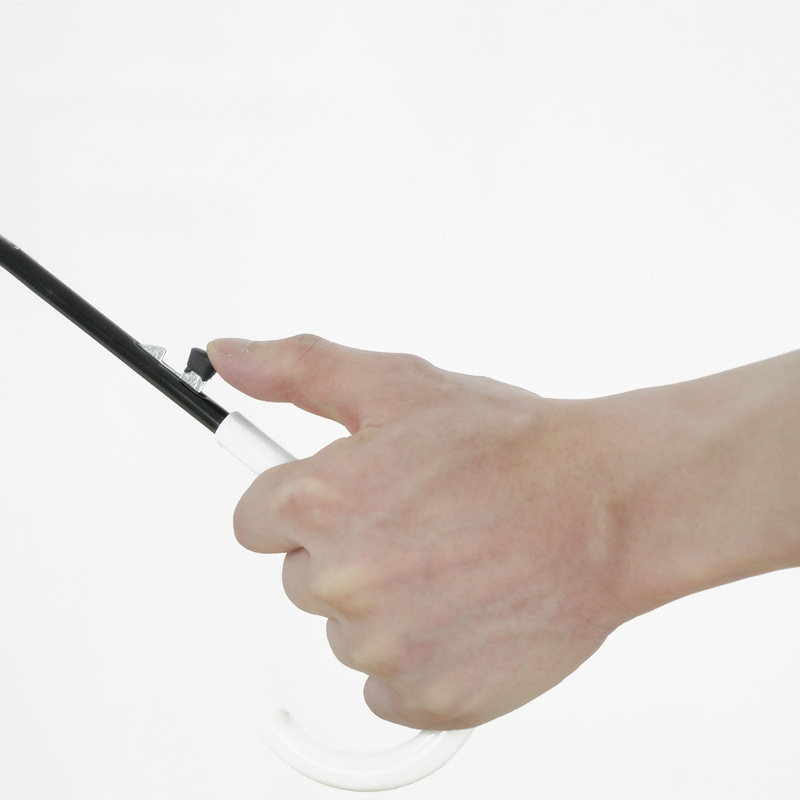 Skaidrus skėtis studentų bendrabčiui, šiuolaikiškas minimalistinis dizainas su ilga kotu, plastikinis gaubtas, 8 plieninės skėčių šakos, rankinis atidarymas, logotipo pritaikymas