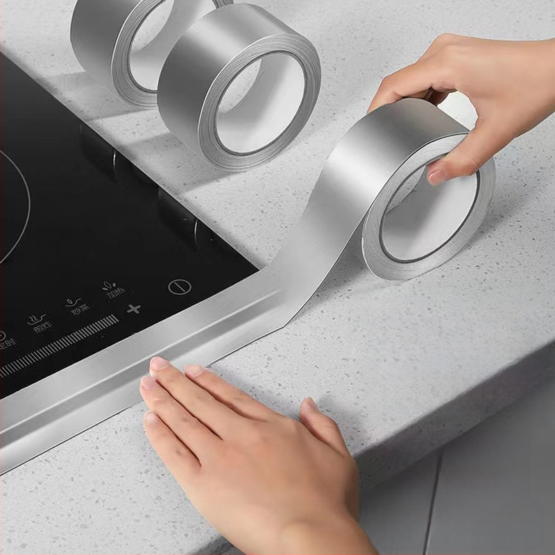 Aliuminio folijos aukštos temperatūros atspari juosta – atspari vandeniui ir pelėsiams, skirta vamzdžių ir stogo sandarinimui; -20°C iki 120°C ilgalaikė, trumpalaikė iki 300°C.