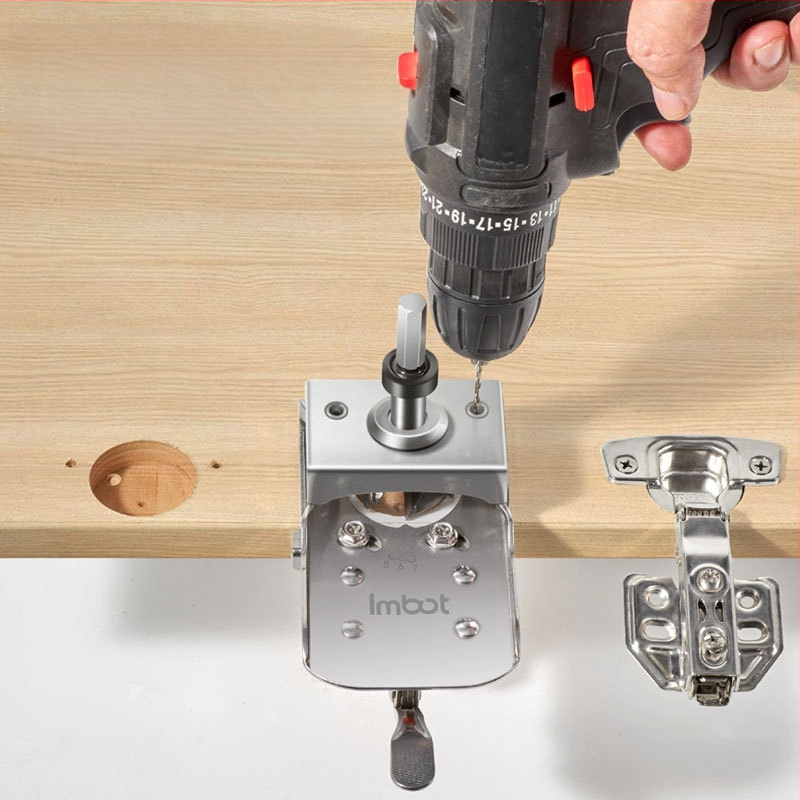 Nerūsējošā tērauda pantu pozicionēšanas caurduris ar ātru piespraušanu un ierobežojošu urbja