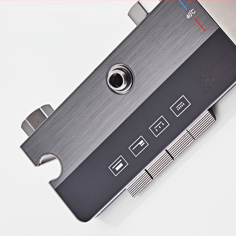 Space Aluminum dušo komplektas su skaitmeniniu ekranu, LED apšvietimu ir lietaus funkcija; paslėptas montavimas, kvadratinė dušo galvutė, model HS03030201Q