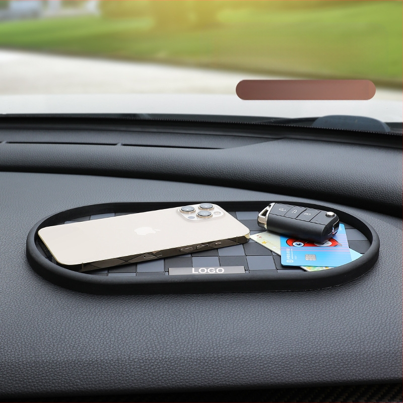 Auto instrumentu paneļa un centrālās konsoles pretslīdēšanas paklājs, PVC, izturīgs pret augstām temperatūrām, mazgājams, ar izdrukātu logotipu