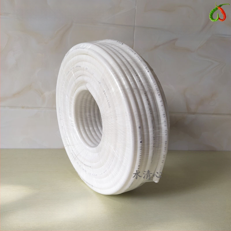 Vandens valymo įrenginys su reversine osmoze; filtravimo elementai: RO, aktyvioji anglis, PP vata; tinkamas tiesioginiam gėrimui; medžiaga: plastikas