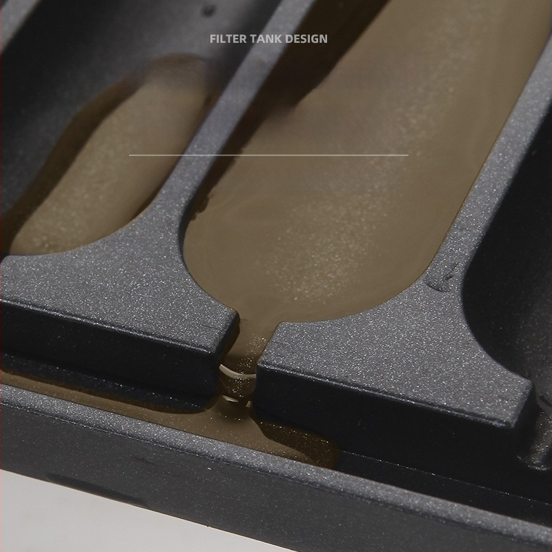 Μηχανή Ψήσεως Λουκάνικων – Σταντ Νυχτερινής Αγοράς, Συμπαγής Εμπορική Μονάδα (Επεξεργασμένος Σίδηρος; Μοντέρνος Μινιμαλισμός; Μάρκα: Alishan; Διαθεσιμότητα στην Αγορά: Καλοκαίρι 2024)