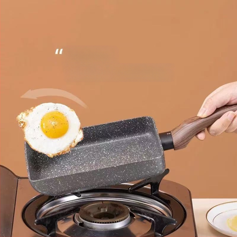 Kvadratinė nelipni aliumininė keptuvė Tamagoyaki, 3,5 cm gilumo, vieno dugno, skirta omletėms ir keptoms koldūnams