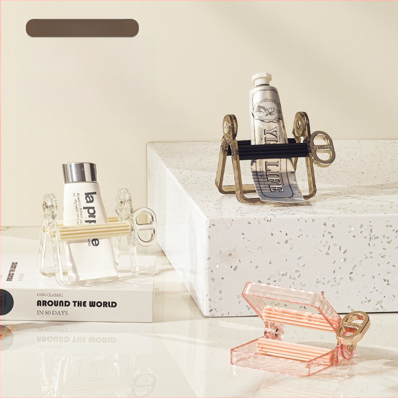 Rankinis dantų pastos dozatorius namų naudojimui