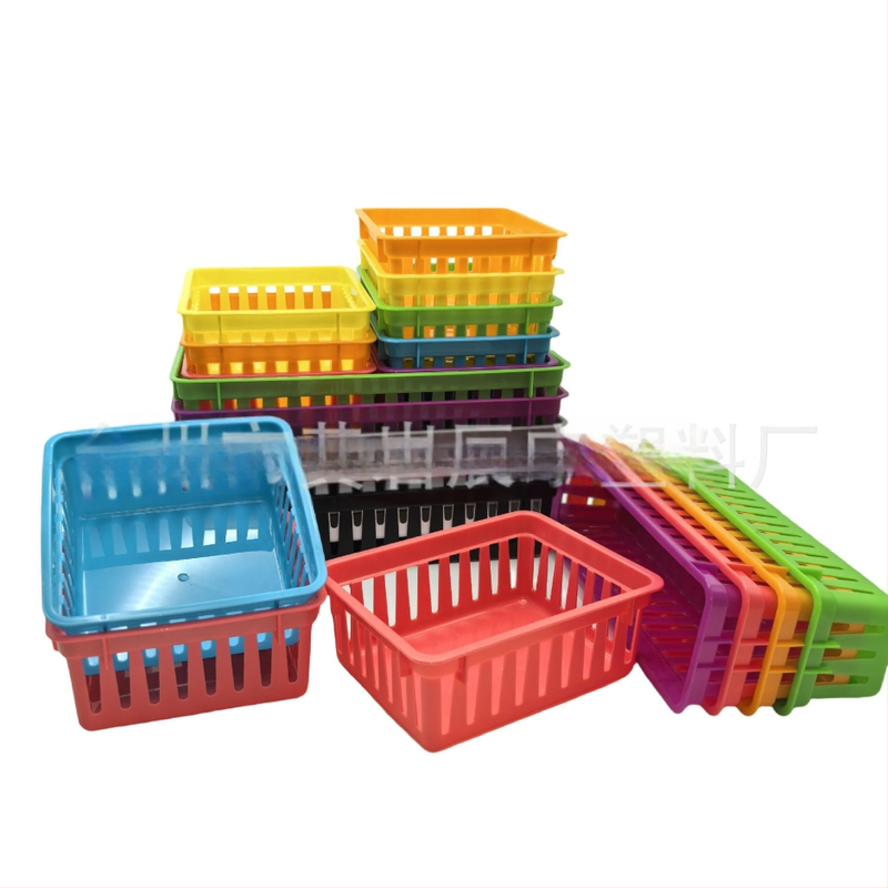 Plastikust ruudukujuline hoiukorv, lihtne ja kaasaegne stiil, sobib köögis ja laua peal hoiustamiseks, mitmekülgne