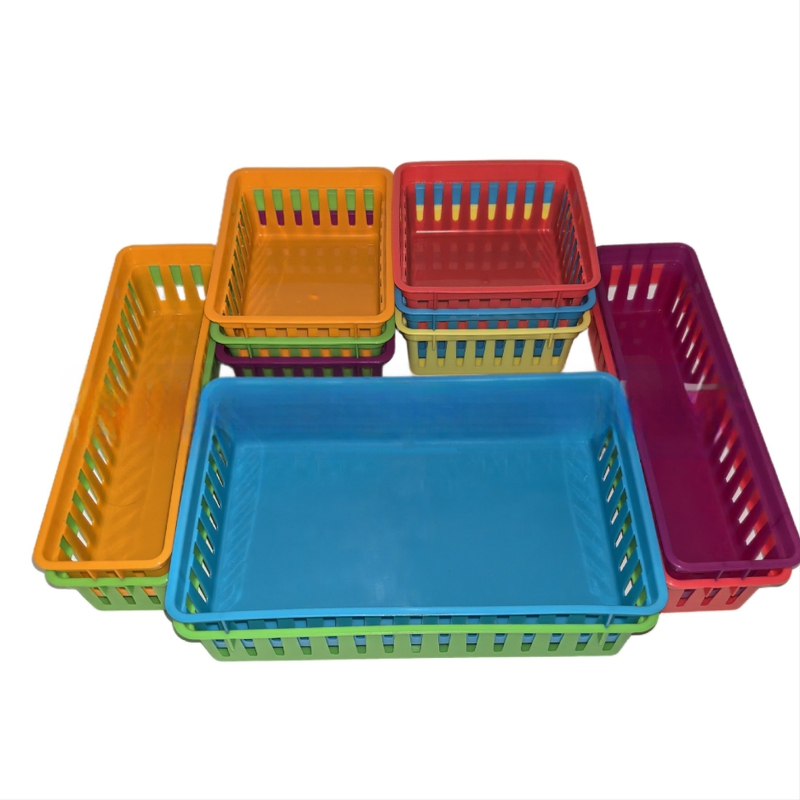 Plastikust ruudukujuline hoiukorv, lihtne ja kaasaegne stiil, sobib köögis ja laua peal hoiustamiseks, mitmekülgne