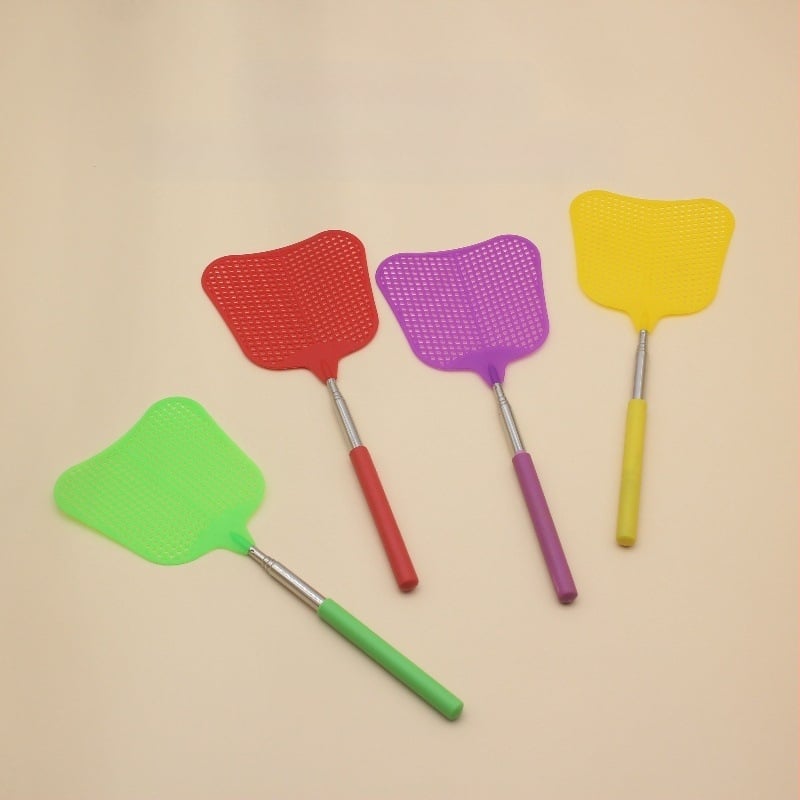 Plastikinė musės plaktukas su ištraukiamu ilgu rankena – lengvas, netoksiškas, bekvapės, paprastas stilius