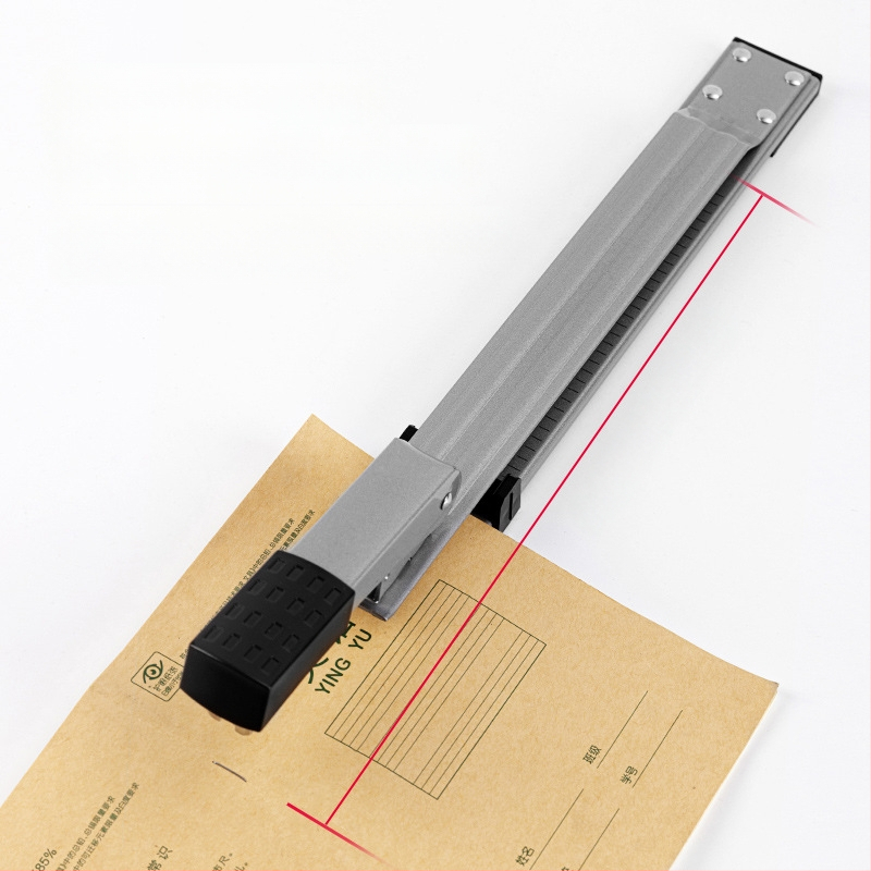 Deli 0334 garās rokas vidēja izmēra stapler dokumentu saitēšanai, saderīgs ar adatu 24/6, adatas modelis 12, neto masa 1000 g