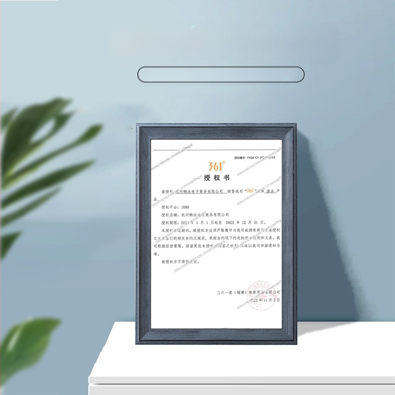 Цял бански за жени с покриване на корема, дълги ръкави, 80% найлон, подплата полиестер 100%