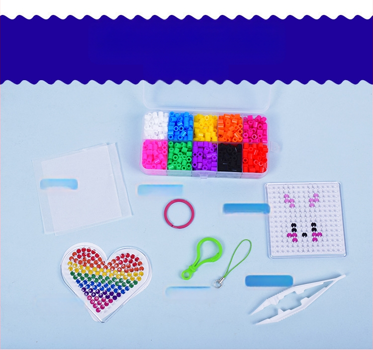 DIY Hama gyöngy EVA készlet a sík puzzlehez — testreszabható betűs gyöngyök (7–14 év)