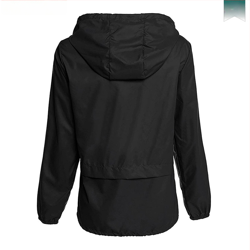 Pelerină de ploaie pentru drumeții, adulți — lungă, croială slim, poliester cu strat PU impermeabil, grosime 0.09 mm