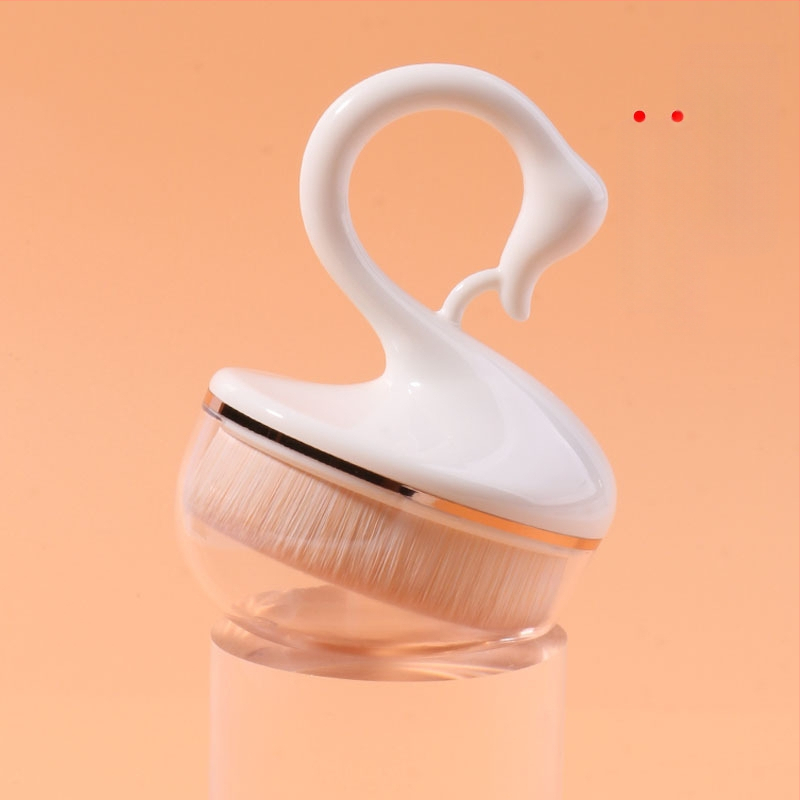 Anzini Hordozható alapozó és maszk ecset, puha szintetikus sörtékkel, műanyag nyél, dobozos csomagolás, 1 db