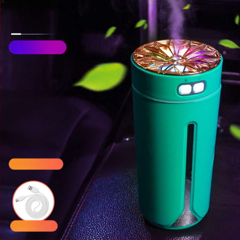 Автомобилно монтиран USB арома-увлажнител, резервоар 0,5 л, 1 изход за мъгла, кръгъл дизайн