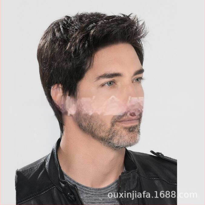 NF-30022 Klasiskā īsa viļņotā parūka sievietēm ar slīpām bangs, augstas temperatūras šķiedras, atjaunojošs efekts