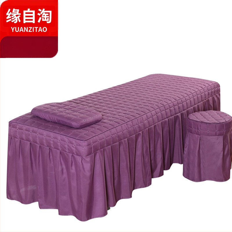 Ágytakaró, poliészter-pamut keverék, quiltelt varrással, reaktív festéssel, testreszabható feldolgozás.