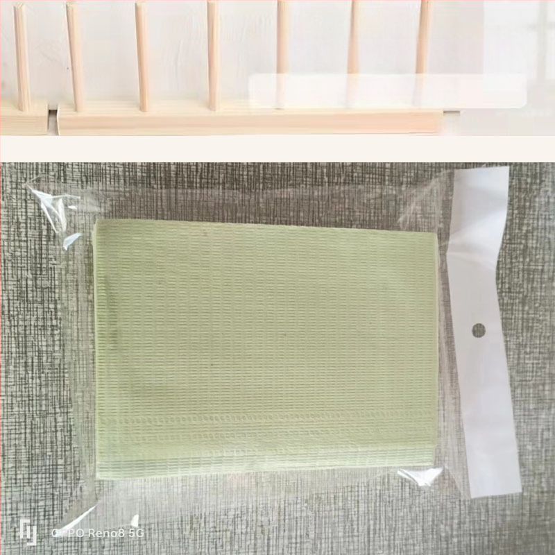 Covoraș de masă pentru manichiură, de unică folosință - Hârtie, 47 g, Dreptunghiular, Model personalizabil, Logo tipărit