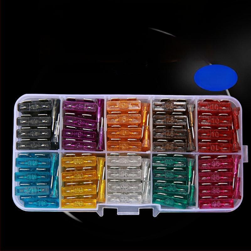 Autóbiztosíték készlet 2A–35A, 100 db, dobozban