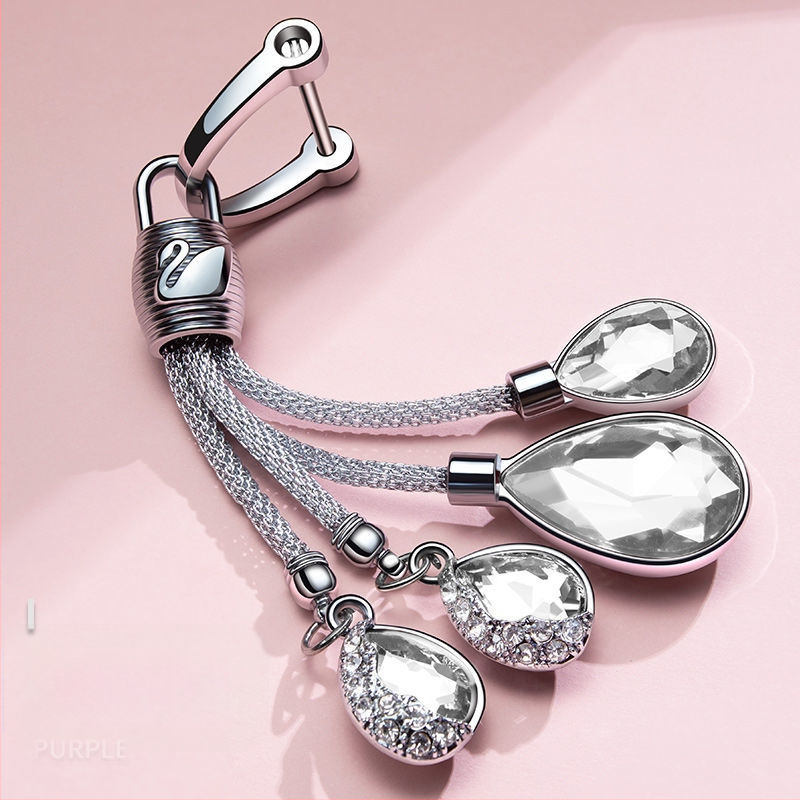 Ключодържател за автомобил с кристална висулка във форма на лебед – метал, сладък стил, автоинтериор аксесоар