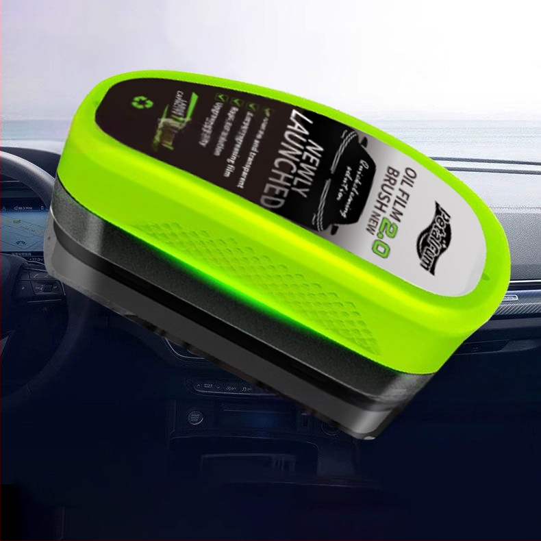 Îndepărtător de peliculă uleioasă pentru geamul automobilului cu perie de curățare – acțiune puternică de decontaminare, cu surfactanți; marcă Purple wind chime; durata de viață 3 ani