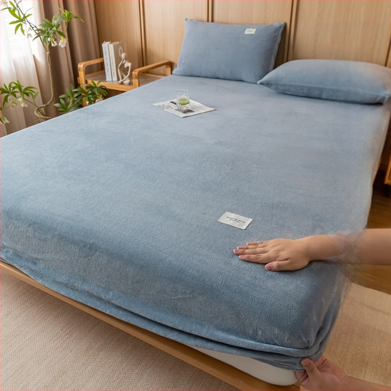 Weilianyi pieno fliso lovos užtiesalas, vienos spalvos raštas, reaktyvinis dažymas, modernus stilius